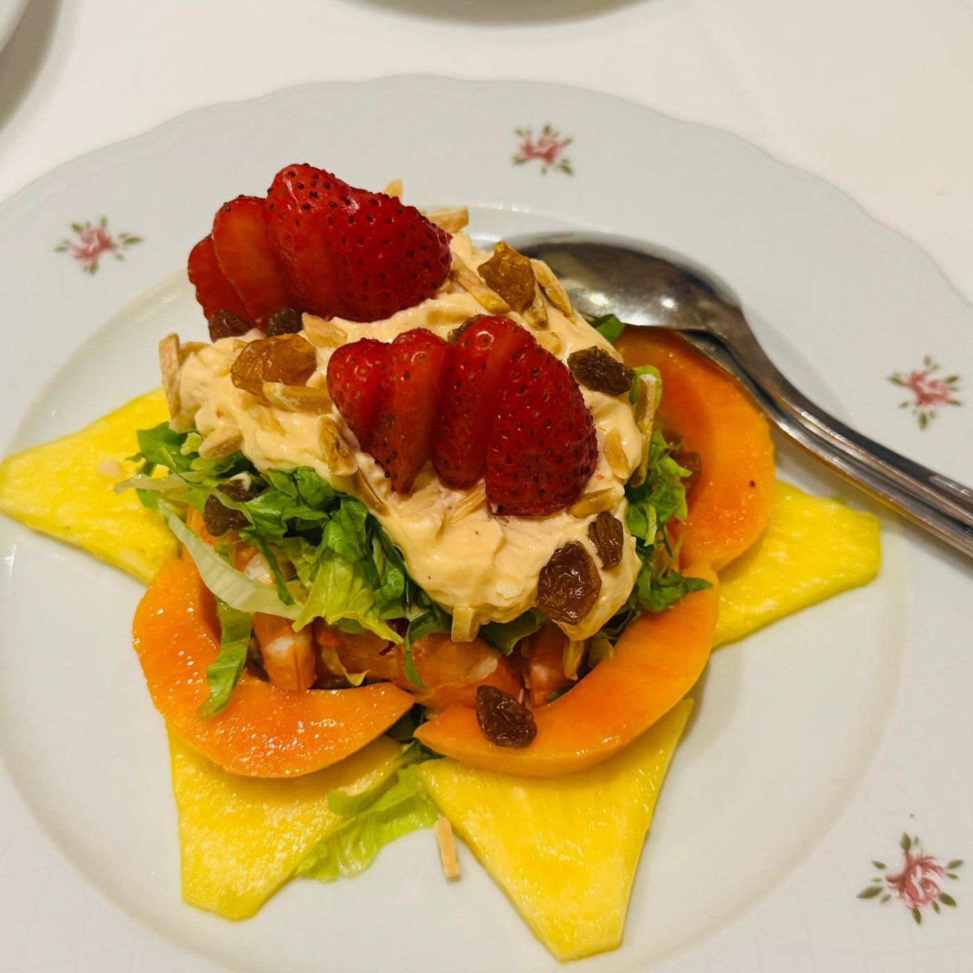 Salada de Frutas & Camarão